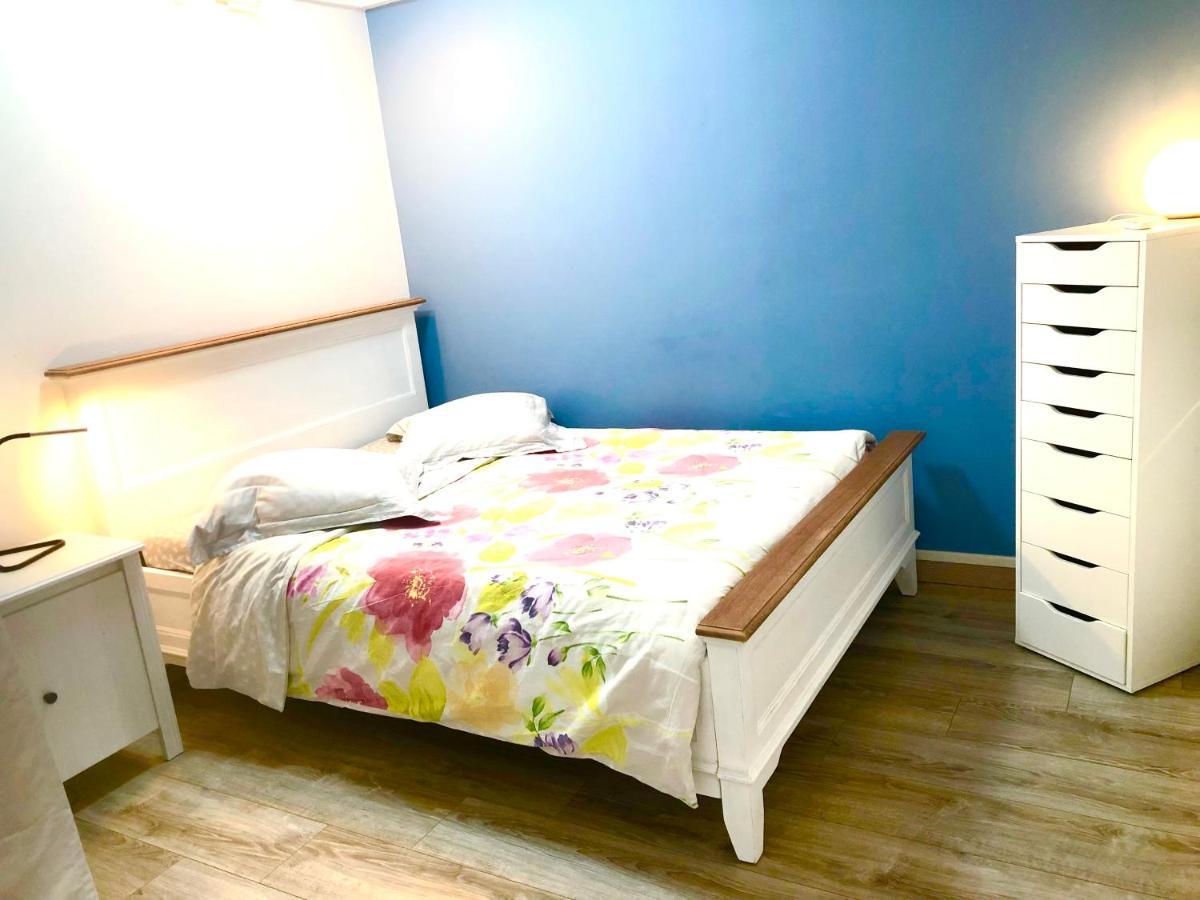 Bedinreims "Burgundy Bottle" 110M2 Exceptional, 4 Chambres Doubles, 2 Bain, Free Park & Wifi, Tout Equipe Exterior foto
